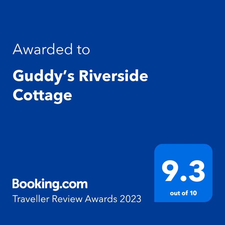 Guddy'S Riverside Cottage Nausori Dış mekan fotoğraf