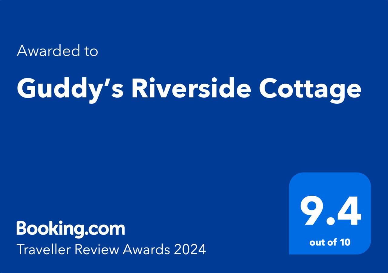 Guddy'S Riverside Cottage Nausori Dış mekan fotoğraf